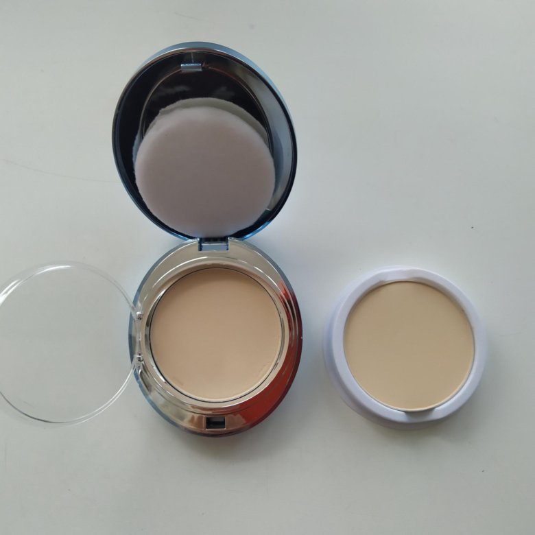 Clinique пудра красная. Пудра для лица jade. Clinique beyond perfecting powder свотч. Пудра коллаген 2 в 1. Губка макияжная круглая для пудры 2 шт dewal.