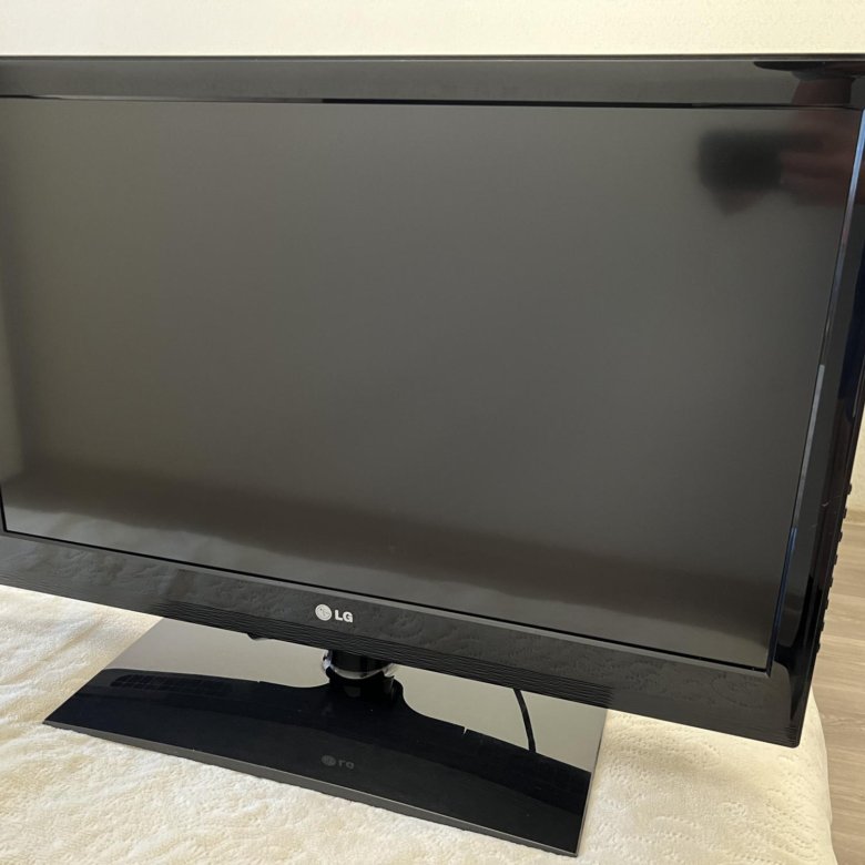 Диагональ телевизора LG 2010 года. 152 Дюйма в см телевизор. Размер телевизора 32 дюйма в см ширина высота.