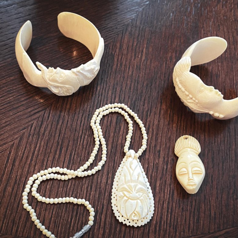 Изделия из слоновой кости древняя индия. Слоновая кость 1 слоновая кость 2 mary kay тональный крем. Bioaqua bb тональный крем 40 гр 9476. Натуральная слоновая кость. Натуральная слоновая кость.