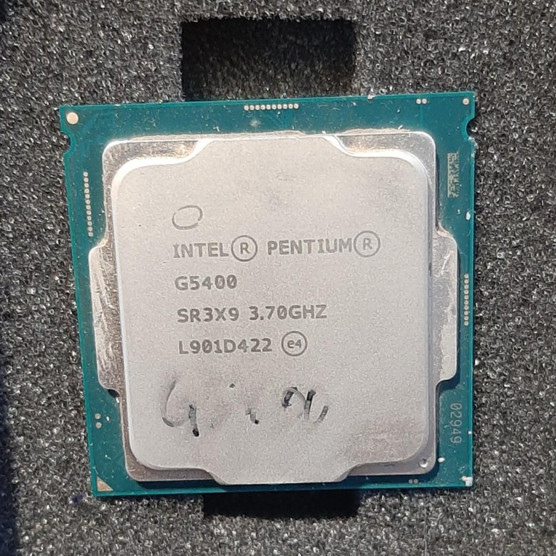 Pentium r gold g5400. Pentium g5400. G5400. Процессор Intel 1151v2 g5400. Intel 2024.