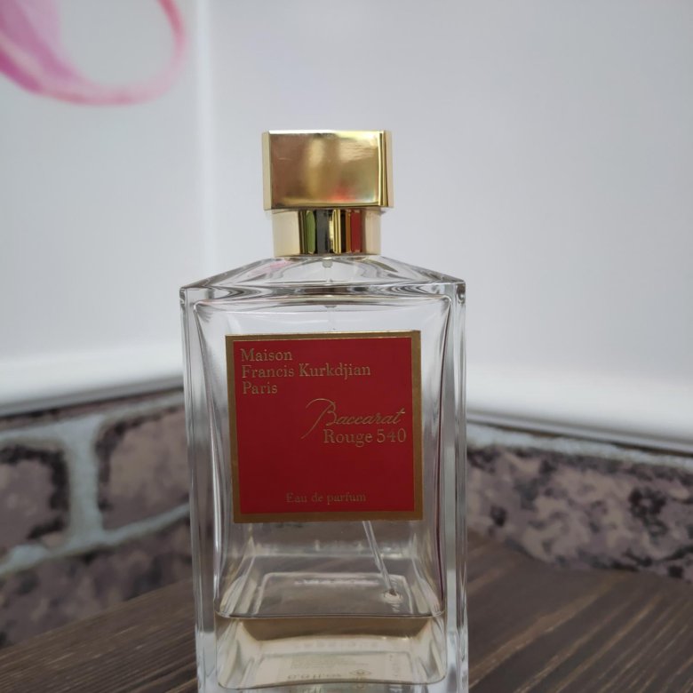 Baccarat 540 edp. Baccarat rouge 540 EDP. Куркджан баккара 540 Эссенс.