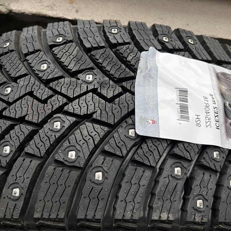 Pirelli ice zero 2 235 55 r18