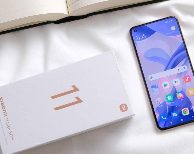 Xiaomi 11 lite 5g процессор. Безрамочный смартфон. Новый телефон Xiaomi. Xiaomi 12 Lite 5g. Mi 11 Lite 5g ne.