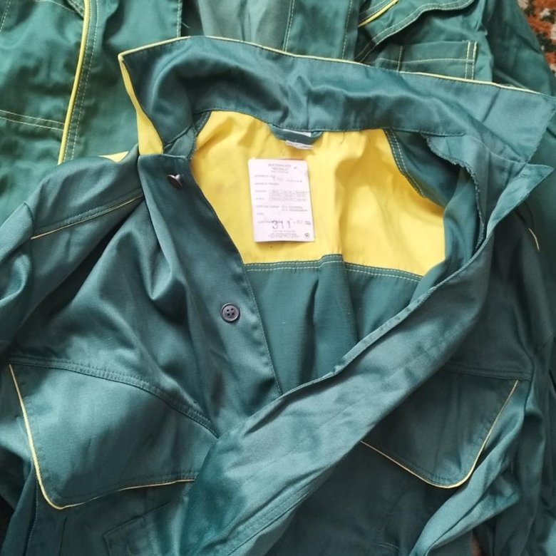 Роба , куртки , спецодежда – купить в Томске, цена 499 руб., дата ...