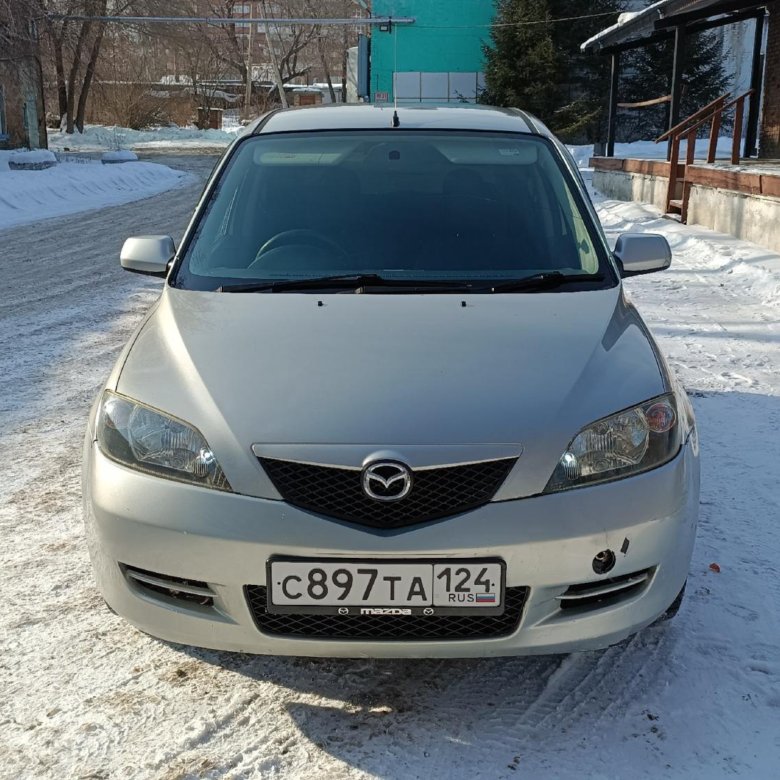 Дром красноярск мазда. Mazda Demio 2004. Мазда Демио 2004. Лампы Мазда Демио 2004. Магнитола для Mazda Demio 2004.