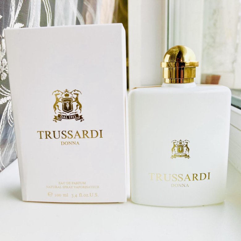 Trussardi donna edp. Trussardi Donna EDP 100 ml. Trussardi Donna EDP. 100 Ml (Luxe евро). Trussardi Donna 100 мл. Труссарди Донна Шейк.