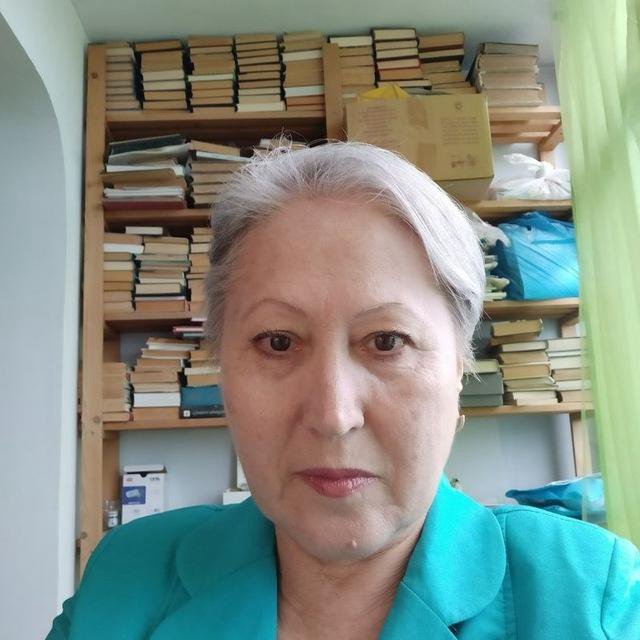 Педагог-репетитор по английскому языку – купить в Москве, цена 1 000 ...