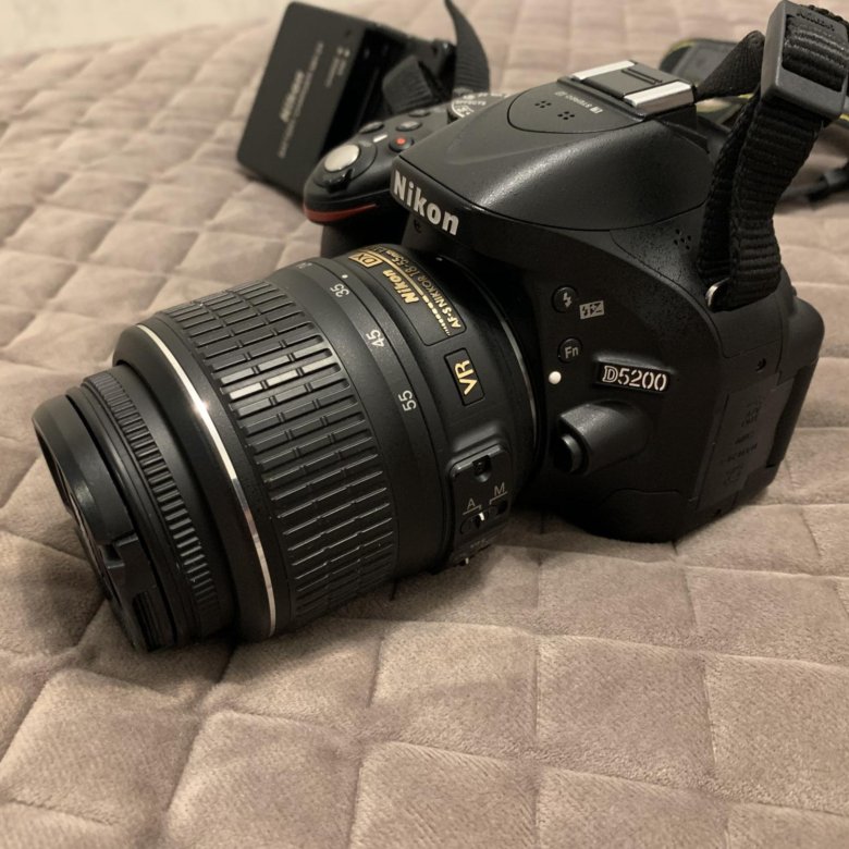 Зеркальный фотоаппарат Nikon D5200 – купить в Барнауле, цена 1 000 руб ...