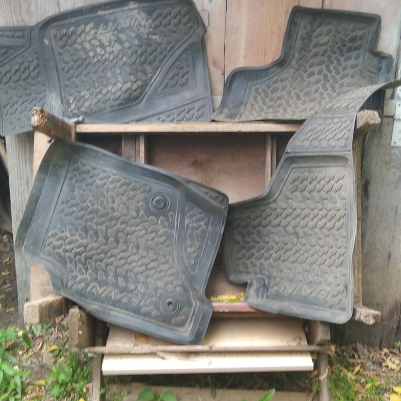 Коврики в Шевроле Нива – купить в Томске, цена 800 руб., дата ...