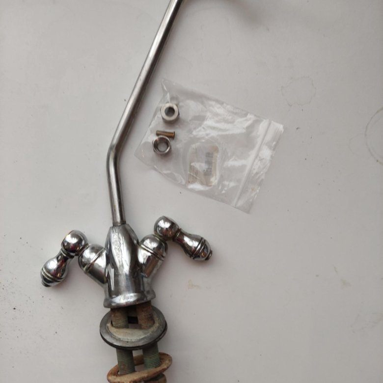 Сантехник. Сантехника белгород. Сантехника 2024. Сантехника. Сантехника трубы.