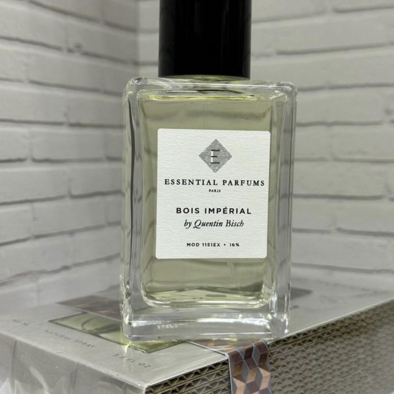 Bois imperial bisch. Essential Parfums bois Imperial. Essential Parfums bois Imperial by Quentin bisch. Essential Parfums by Quentin bisch 100ml. Bois Impérial Essential Parfums реклама.