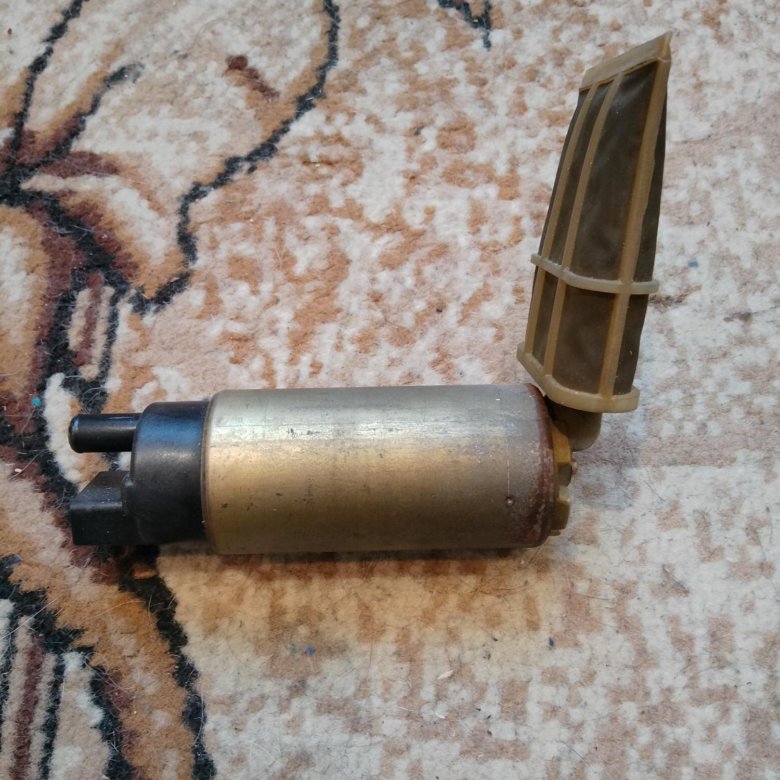 Бензонасос тойота. – купить в Хабаровске, цена 800 руб., дата ...