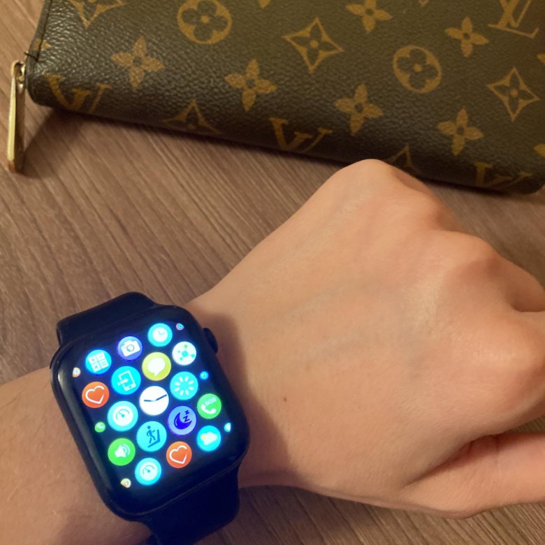 Продам apple watch 6 (копия) – купить в Уссурийске, цена 1 199 руб ...