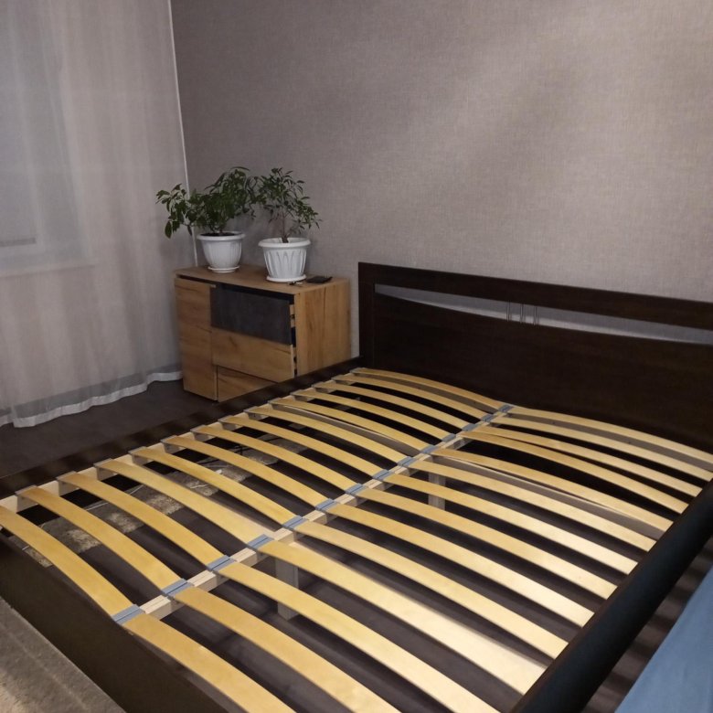 Кровать – купить в Пензе, цена 3 000 руб., продано 18 июля – Кровати и ...