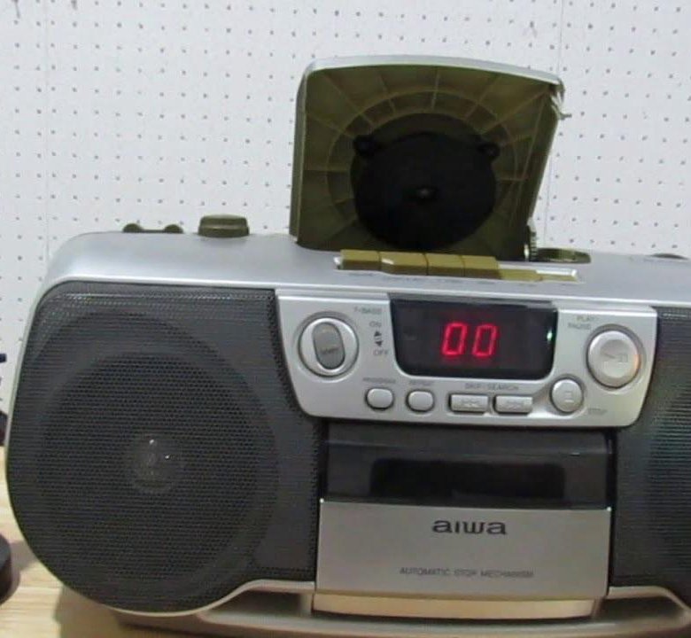 Aiwa – купить в Севастополе, цена 2 000 руб., дата размещения: 11.05. ...
