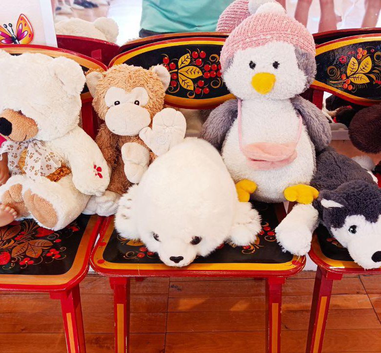 Няни и сиделки – купить в Екатеринбурге, цена 400 руб., истекает ...