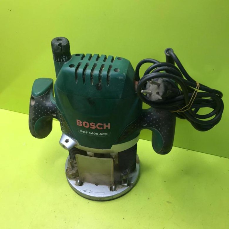 Bosch pof 1400 ace 1400 вт. Бош POF 1200. Bosch POF 1200 AE. Bosch POF 1400 AE. Ручка микролифта для фрезера Bosch.