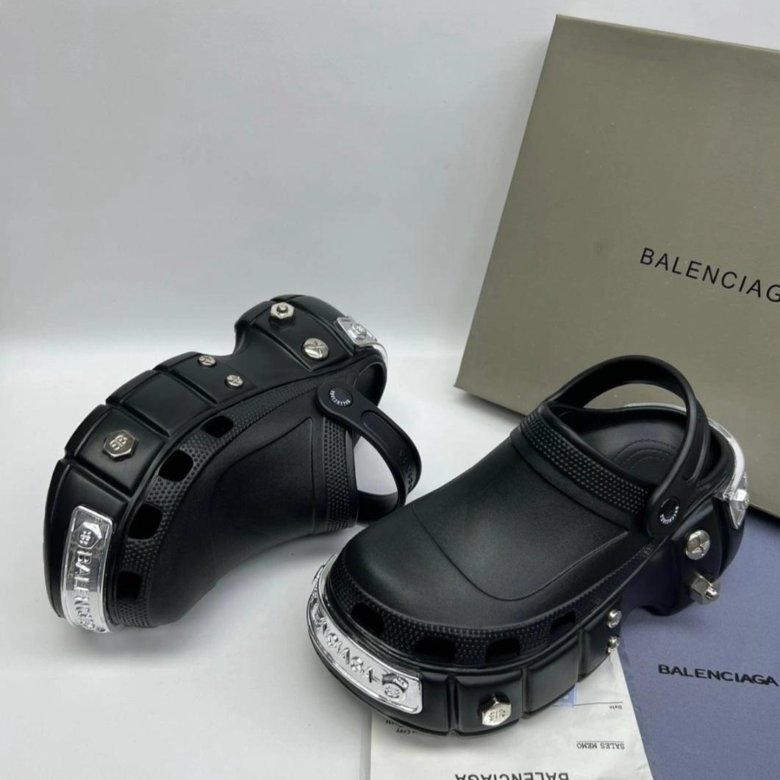 Сабо баленсиага. Сабо Balenciaga. Сабо Balenciaga x Crocs. Баленсиага сабо на платформе.