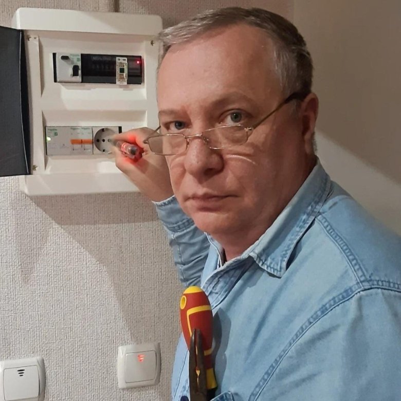 Электрик. Мастер на час. – купить в Саратове, цена 250 руб., дата ...