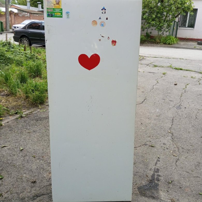 Холодильник – купить в Ростове-на-Дону, цена 4 150 руб., дата ...