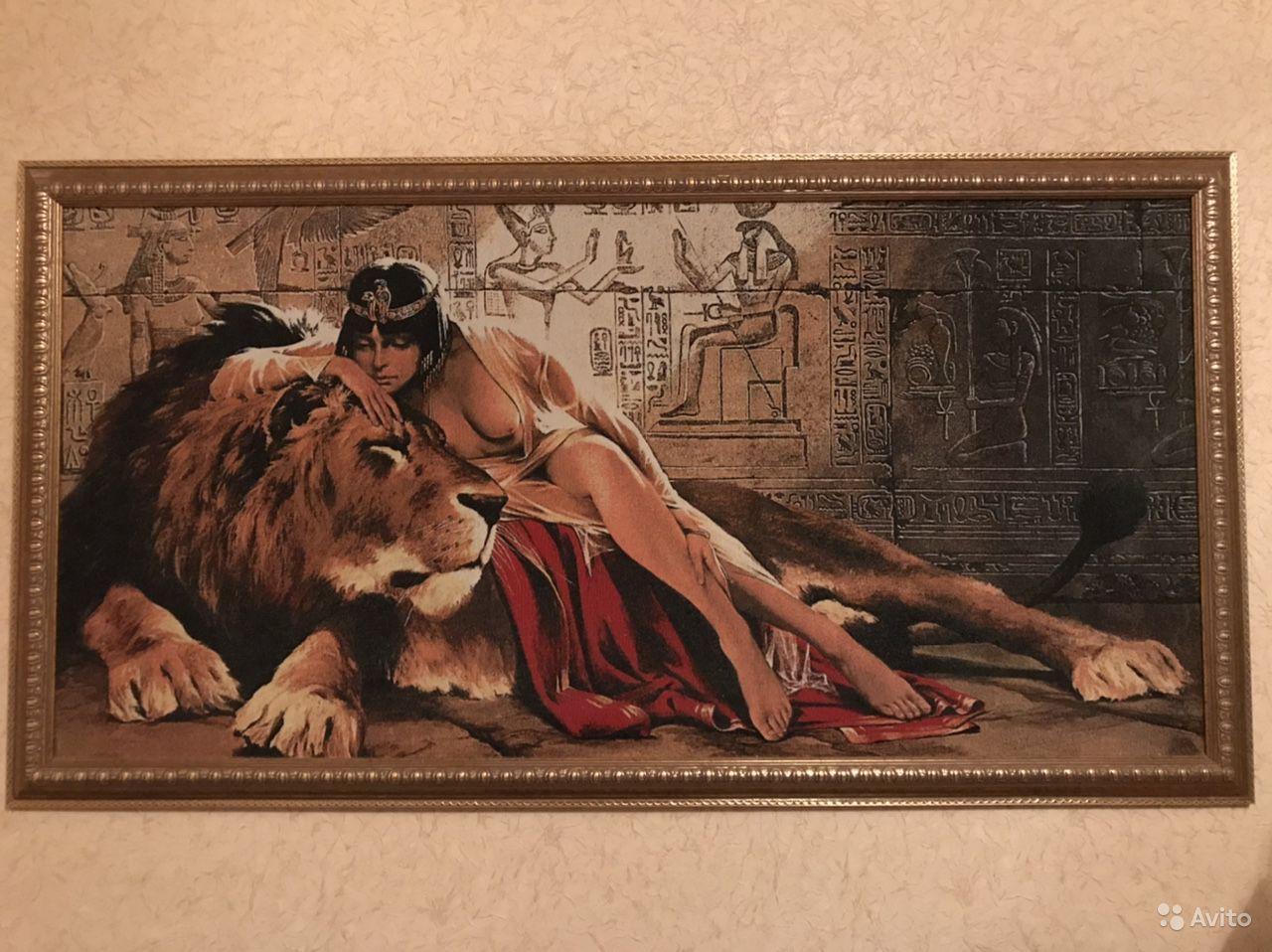 Клеопатра со львом гобелен