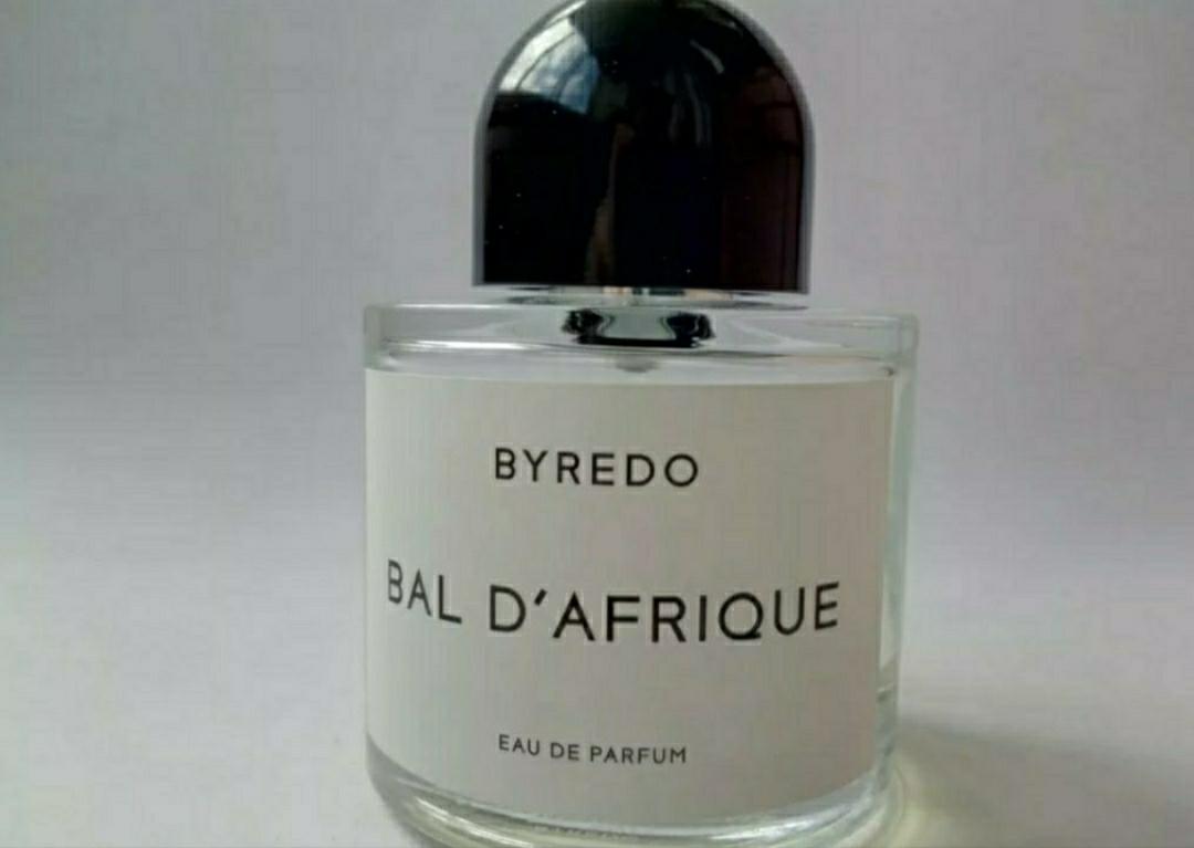 Byredo bal d afrique. Байредо бал Африки. Духи Байредо бал. Духи Африка Байредо. Baldafric духи Byredo.