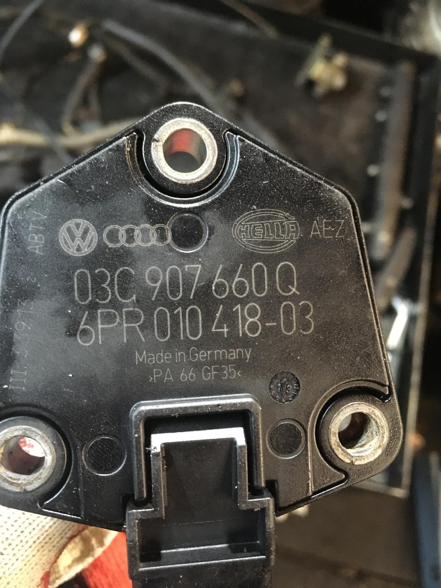 датчик масла туарег 3. датчик уровня масла туарег 3. датчик давления масла туарег 2. 6. датчик давления масла фольксваген т4.