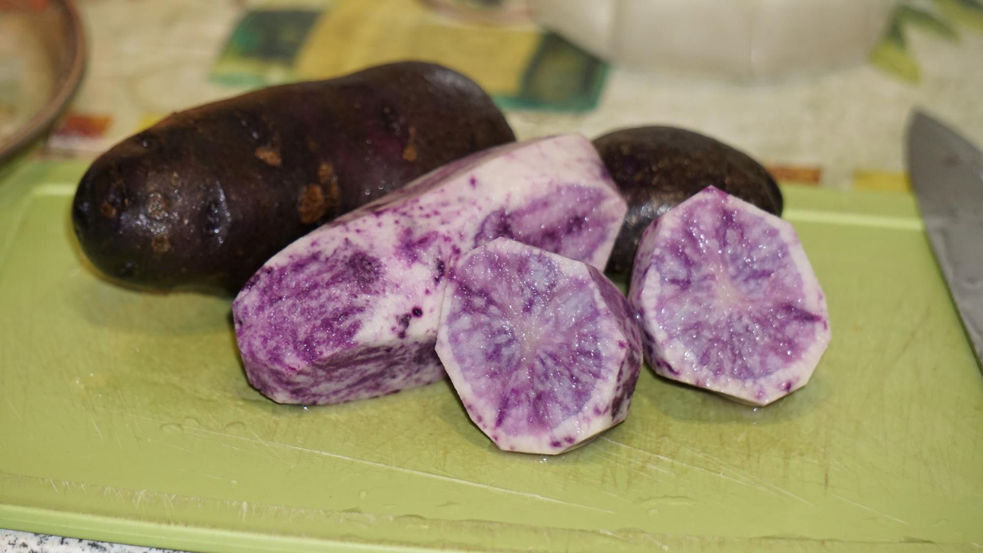 Фиолетовый картофель - фотография № 5