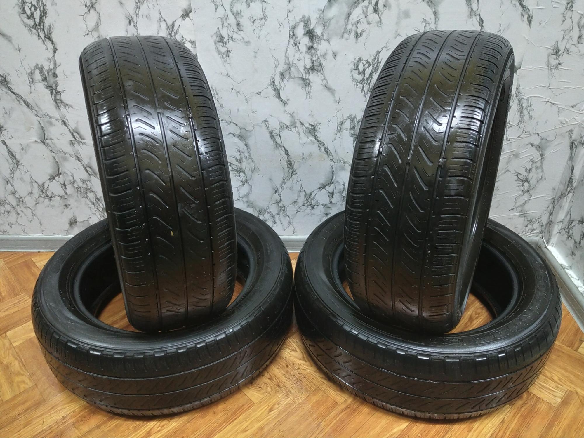 Maxxis 225 60 17