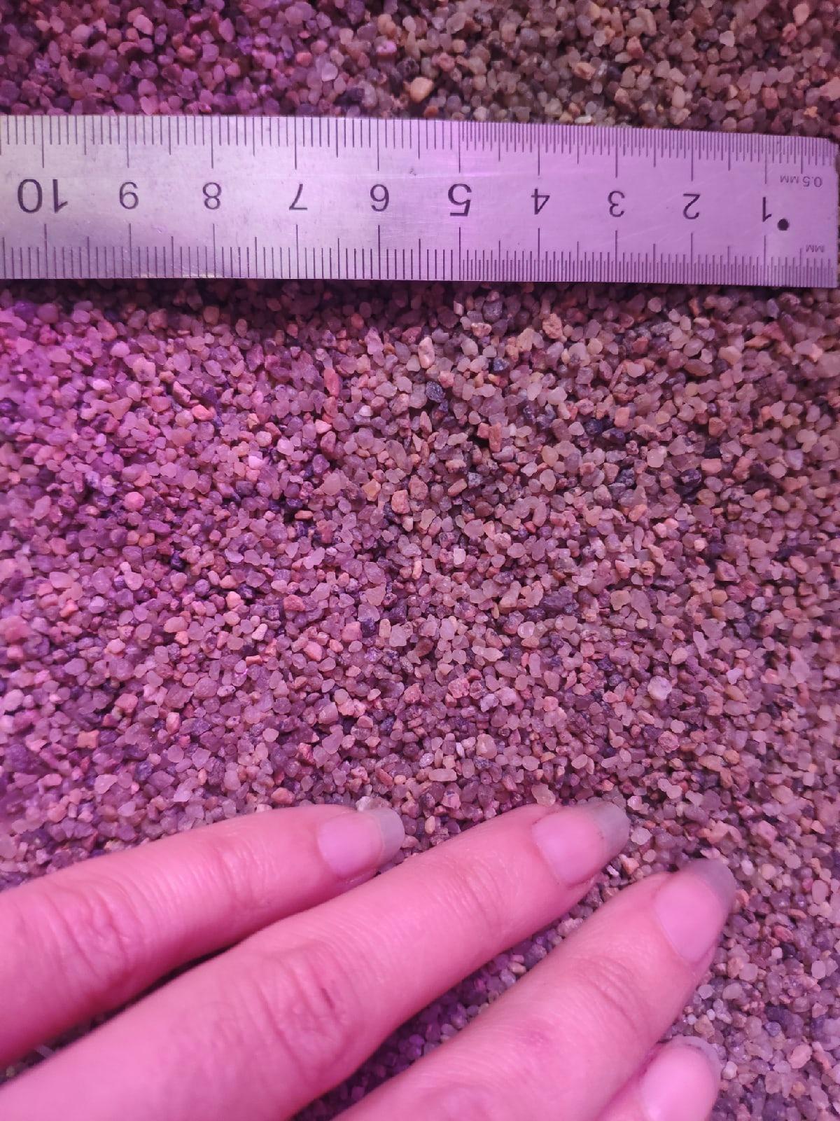 Песок (кварц) - фракция 1,5-2,5мм - фотография № 2
