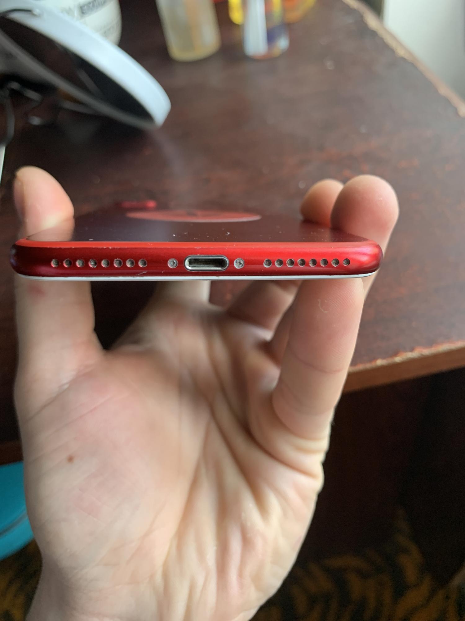 iPhone 7 plus 128 gb “Red” - фотография № 3