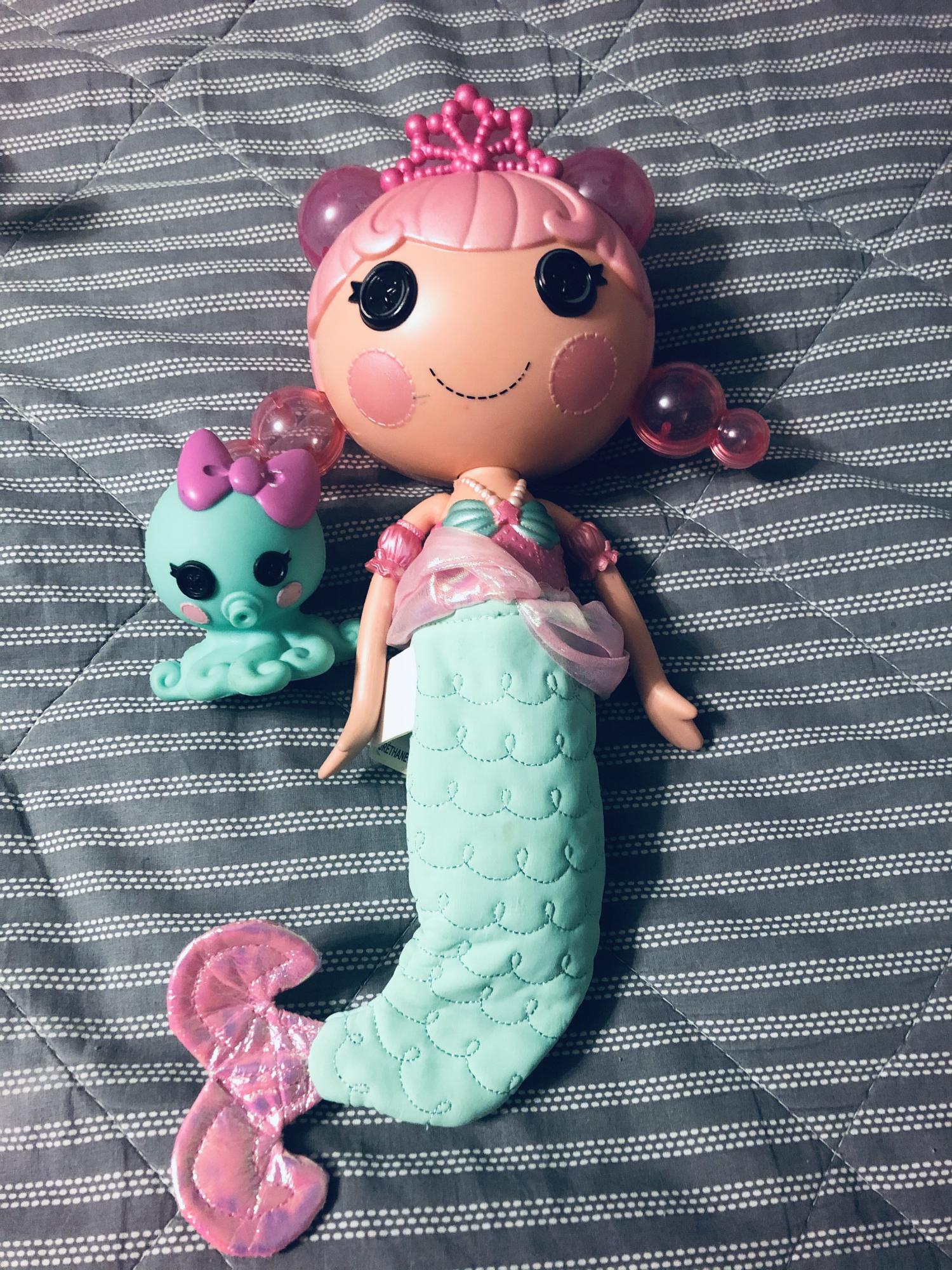 Куклы пружинки. Lalaloopsy mermaid. лалалупси куклы русалка. лалалупси забавные прически. кукла лалалупси большая русалка.