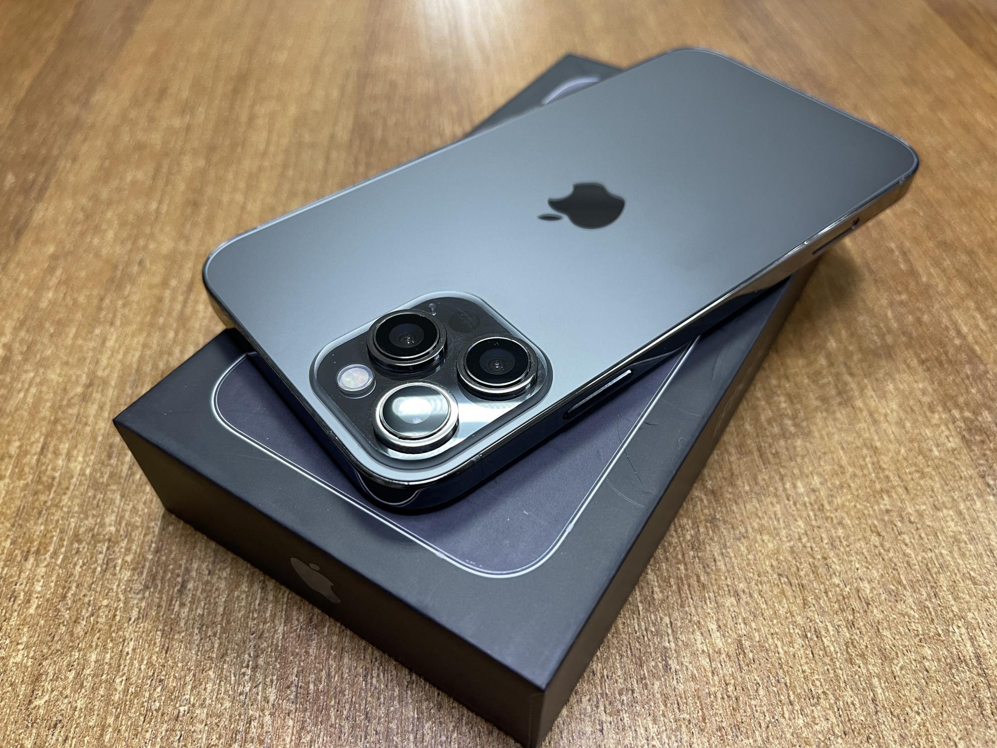 Купить xr в корпусе 13. Iphone XR 13 Pro. Iphone XR В корпусе 13. Iphone XR 128gb 13 Pro. Apple XR В корпусе 13 Pro.