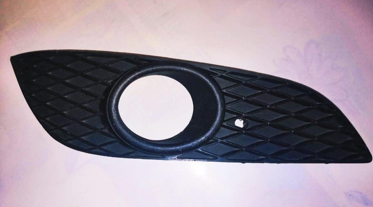 Решетка противотуманной фары. Решетка противотуманной фары 2170 артикул. Решетка противотуманной фары джили мк левая. Рамка птф astra h. Решетка противотуманной фары.