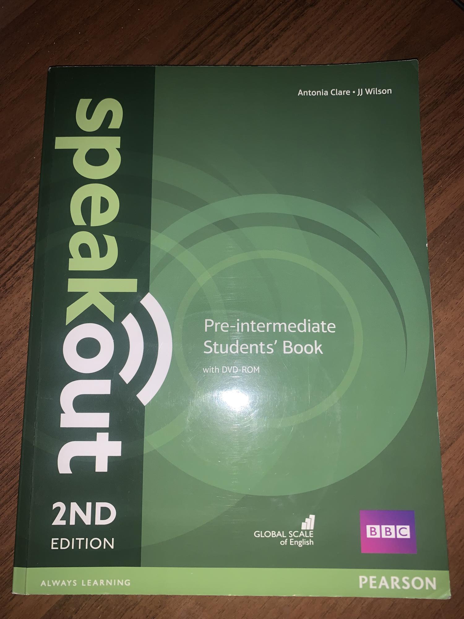 Speakout intermediate students book. Speakout Intermediate student's book.