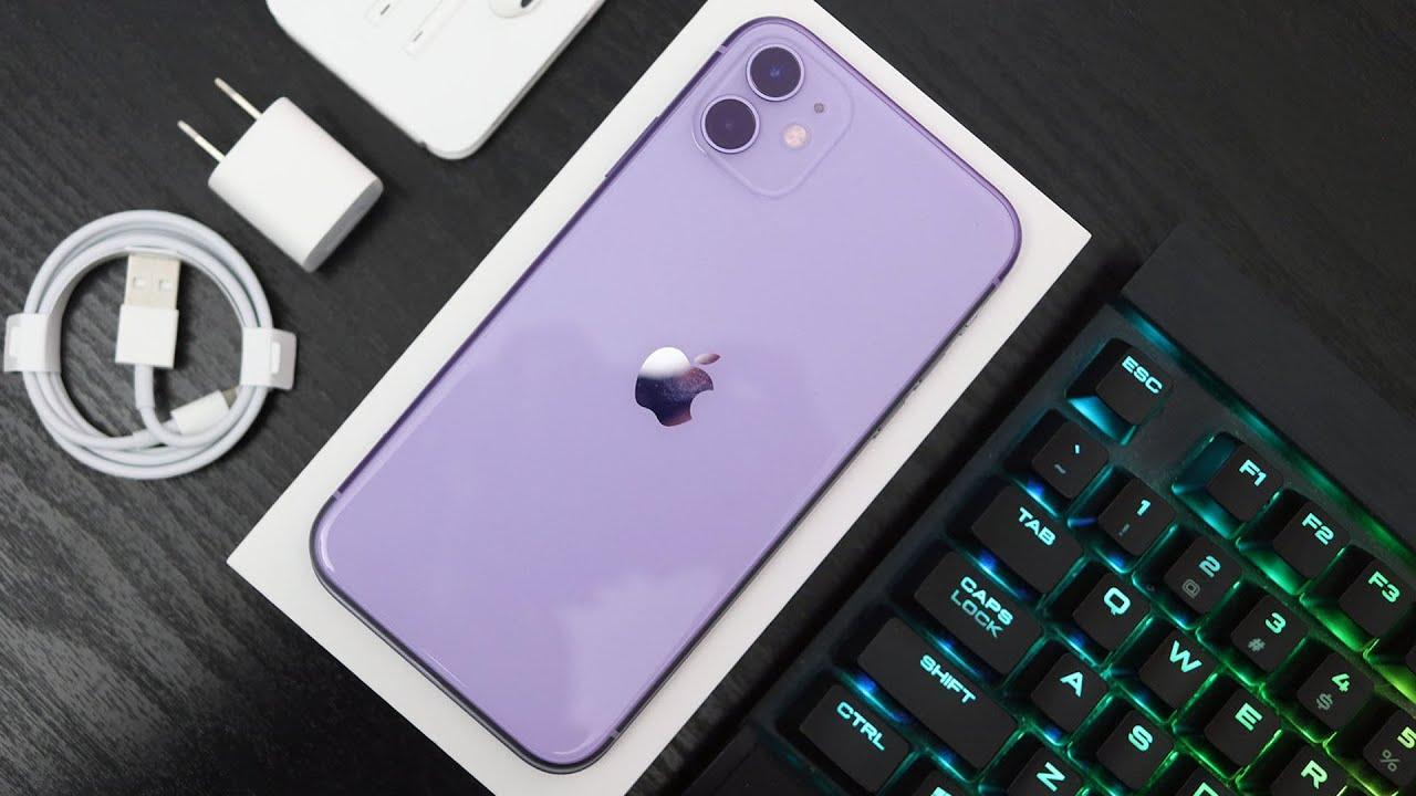 Purple iphone. Iphone 11 Purple. Айфон 11 Лаванда. Iphone 11 Purple Unboxing. Айфон 11 фиолетовый.