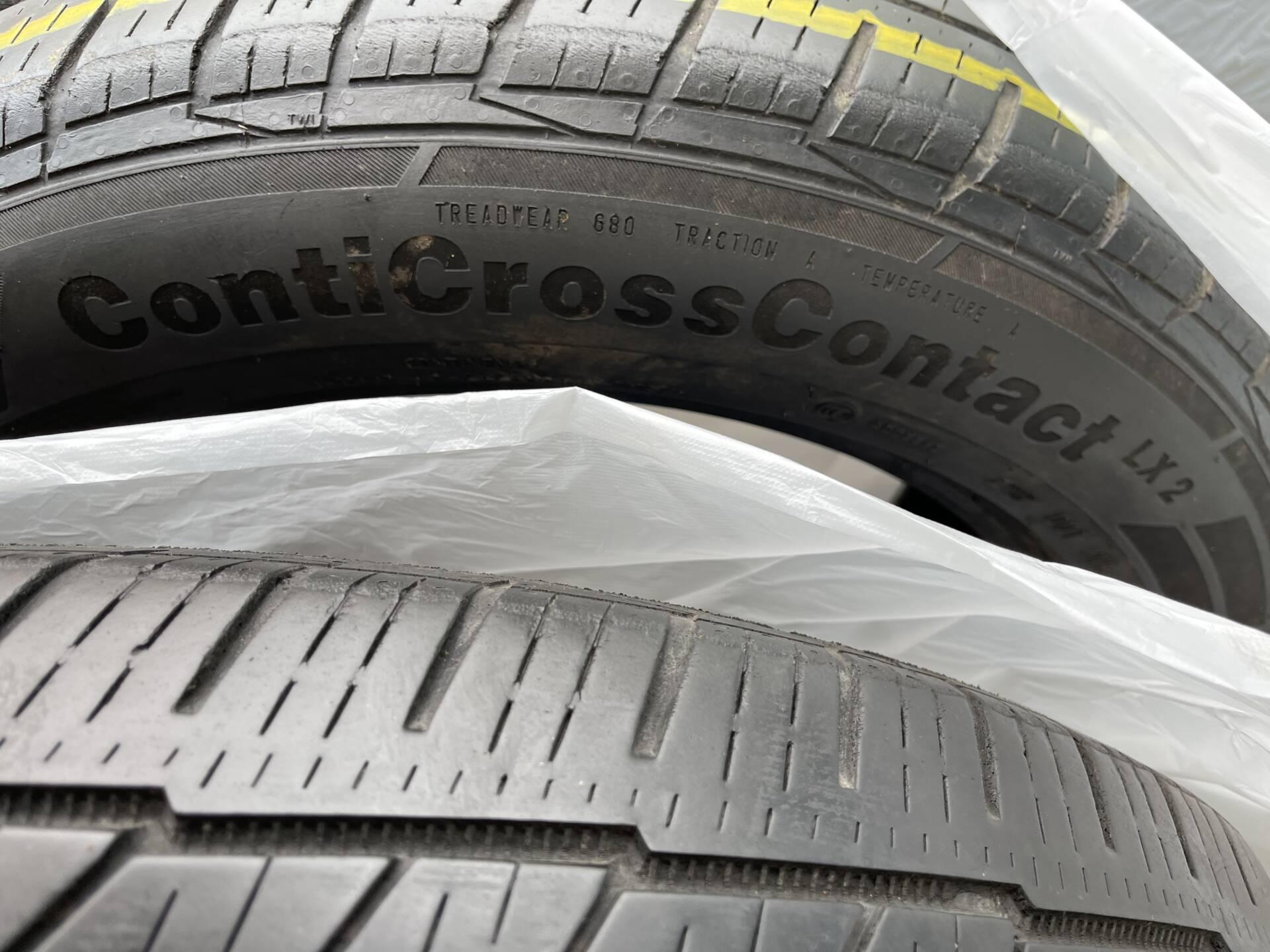 215 65 r16 98. Continental CONTICROSSCONTACT lx2. Continental 215/65 r16. Continental CONTICROSSCONTACT lx2 215/65 r16. Континенталь 215/65/16 h 98 CONTICROSSCONTACT LX 2.