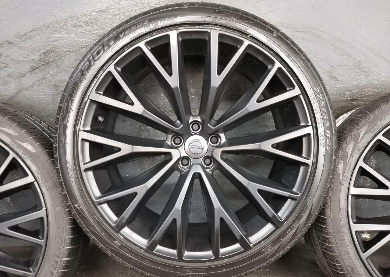 Volvo xc90 r22