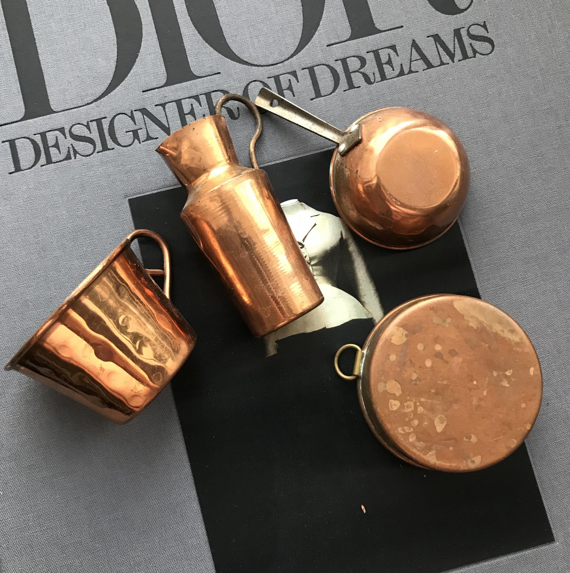 дети кушают мед. проволока бсм-1 4 мм. Gowe alpacca ложка. Lucky statues. манекен статуя.